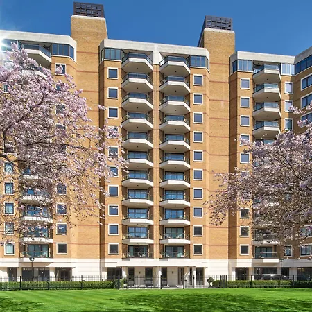 Cheval Gloucester Park At Kensington-3