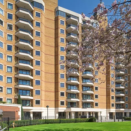 Cheval Gloucester Park At Kensington-2